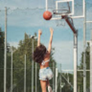 Meet your Posher, Hadassah